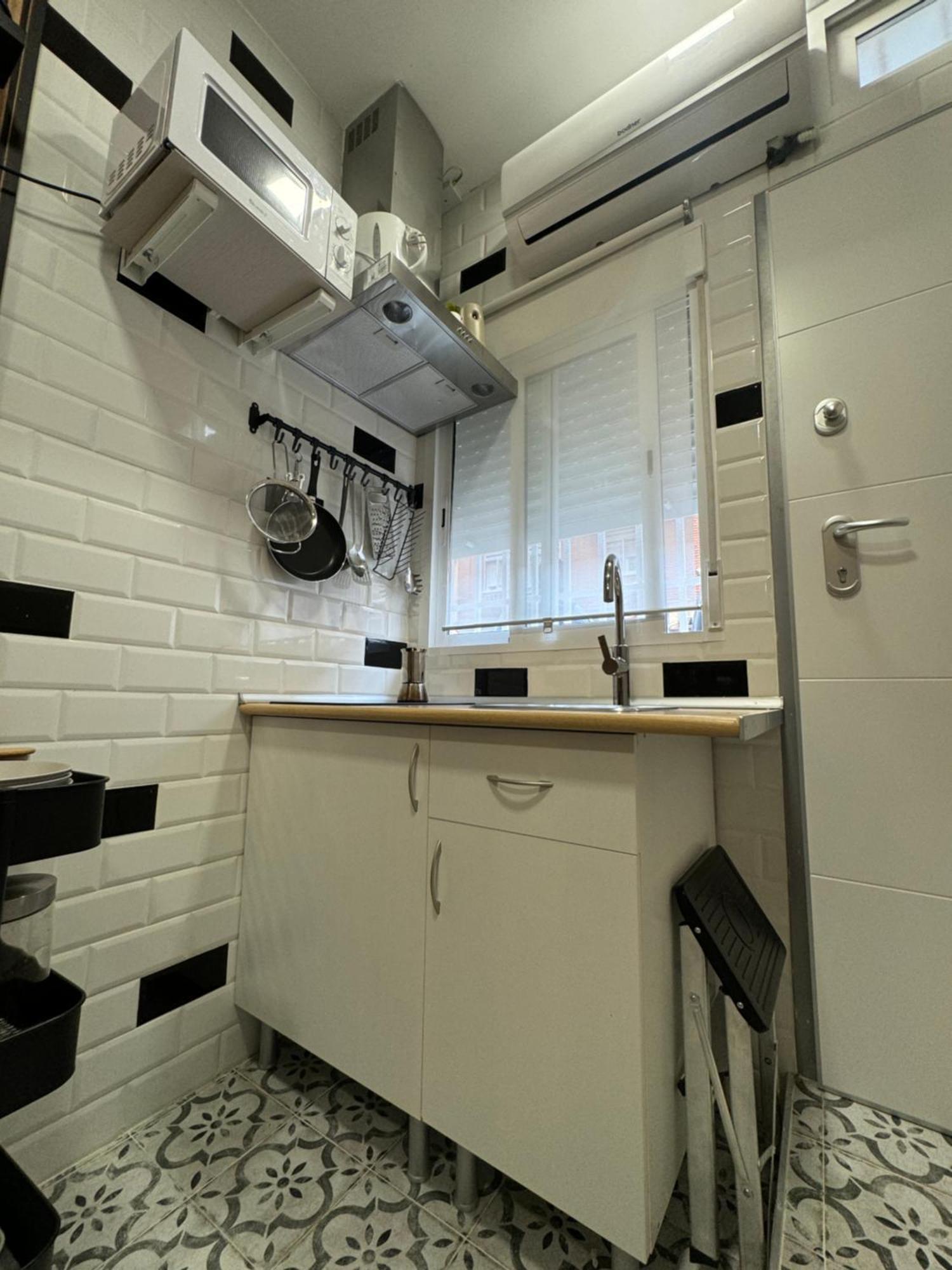 Vistalegre! Pequeno Y Fantastico Loft Cerca Del Metro Apartman Madrid Kültér fotó