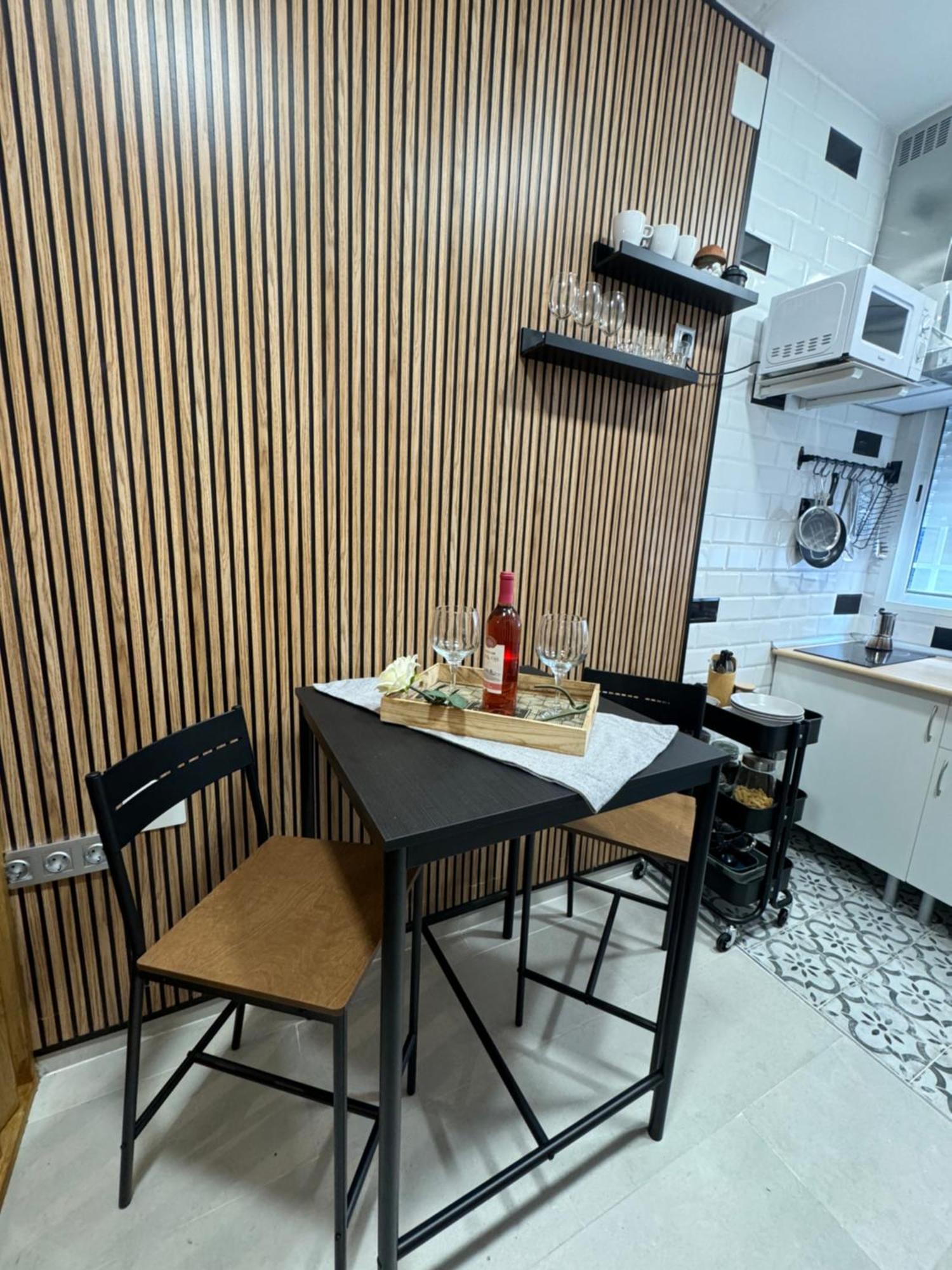 Vistalegre! Pequeno Y Fantastico Loft Cerca Del Metro Apartman Madrid Kültér fotó